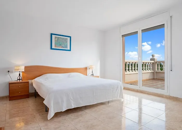 Manuela * ميامي بلاتجا