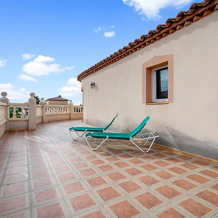 Manuela * Miami Playa